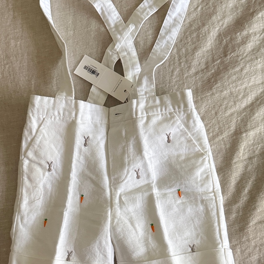 JANIE AND JACK     NEW. White Suspender Easter Shorts with Embroidered Details